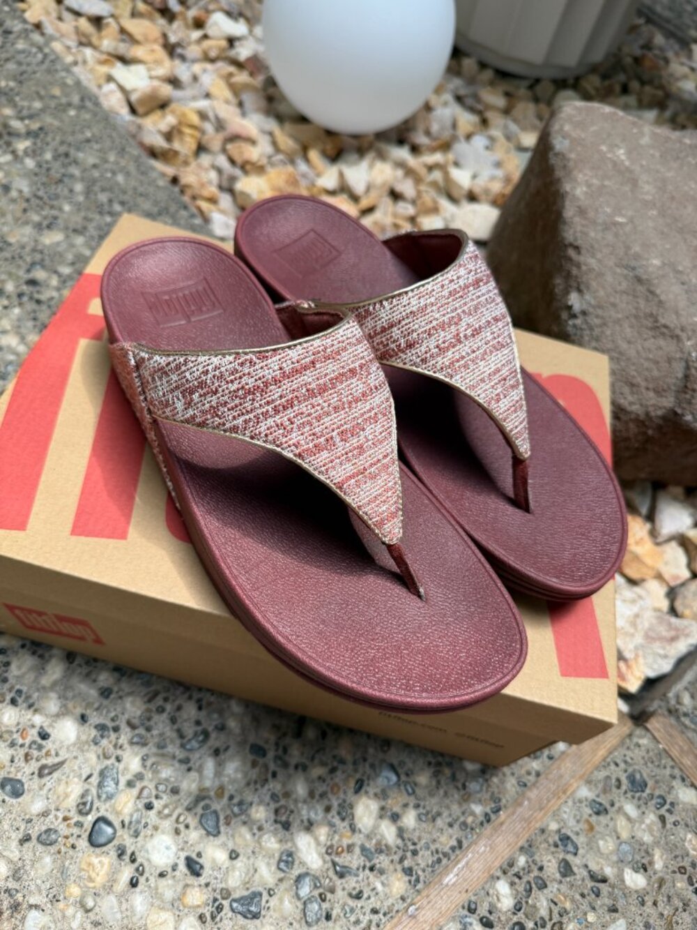 FitFlop Lulu Shimmerweave Toe-Post Sandal - Clay